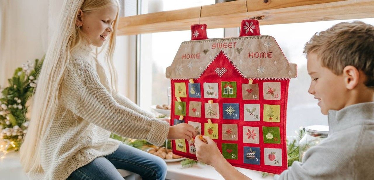 Adventskalender für Kinder 2023: Rätselspaß mit Exit (Foto: AdobeStock 395301985 lithiumphoto)