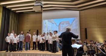 Aurelius Sängerknaben und Orchester präsentieren Kinderoper Brundibar im (Foto: Nadja Hendriks. Schwabenakademie Irsee)
