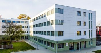 Berlin eröffnet erste Drehscheibenschule - modern, nachhaltig und (Foto: ALHO Unternehmensgruppe)