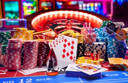 Europäische Casinos fördern verantwortungsvolles Glücksspiel für sicheres (Foto: AdobeStock - Netfalls 404249221)