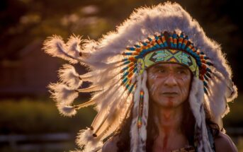 Helau und Alaaf! Warum Fasching für Kinder das größte Abenteuer des Jahres ist (Foto: AdobeStock - Chinnachote - 489344602)