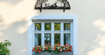 KNOBLOCH Schwibbogen vereint erzgebirgische Tradition und moderne Technik (Foto: Max Knobloch Nachf. GmbH)