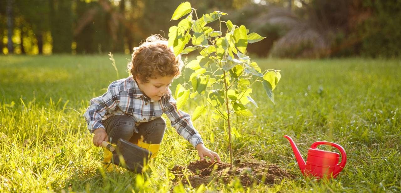 Nachhaltige Geschenke: Das Sonnenglas aus Johannesburg (Foto: AdobeStock 163003597 kegfire)