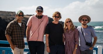 Sam Riley und Jan-Ole Gerster vereinen sich für ISLANDS (Foto: LEONINE Studios. John Bergerhausen)